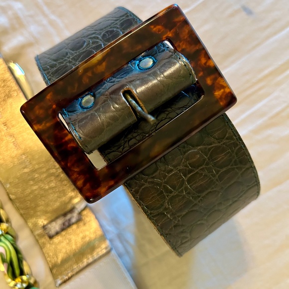 Lot of three belts. Size small. Leather and satin. - Picture 3 of 7